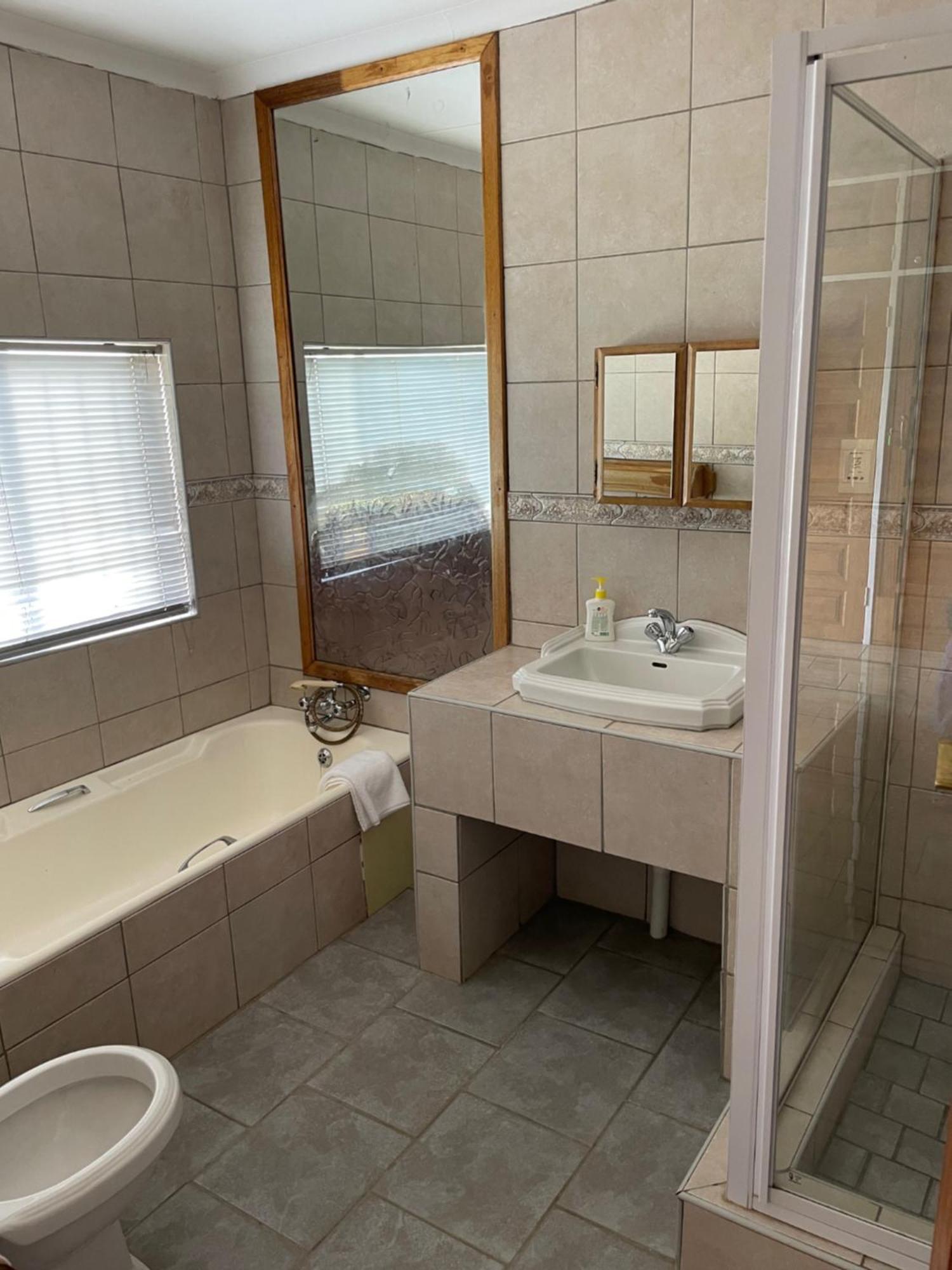 Eagles View Kungwini Otel Bronkhorstspruit Dış mekan fotoğraf