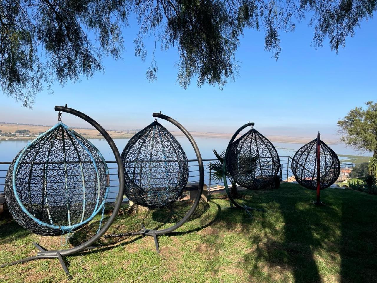 Eagles View Kungwini Otel Bronkhorstspruit Dış mekan fotoğraf