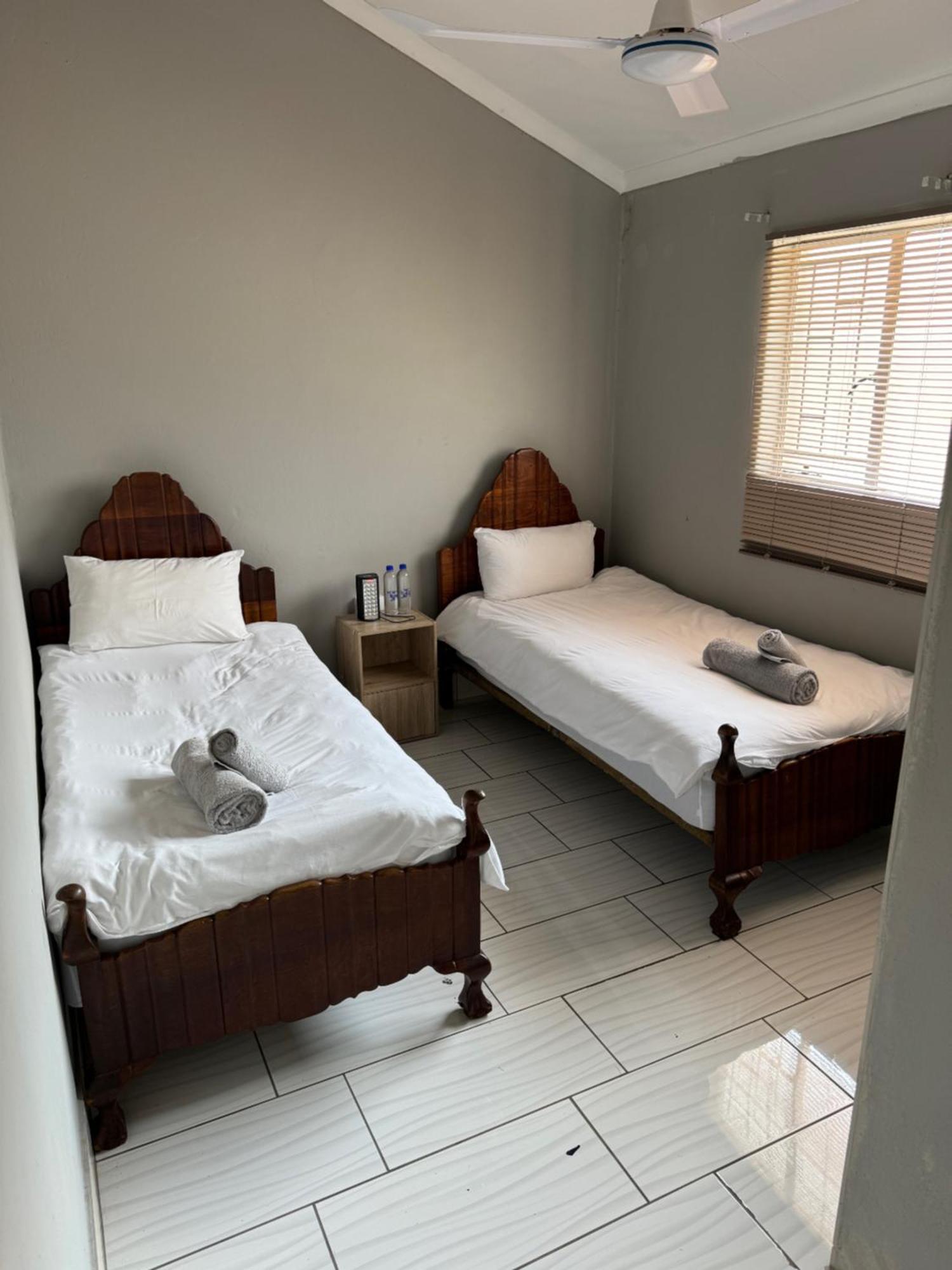 Eagles View Kungwini Otel Bronkhorstspruit Dış mekan fotoğraf
